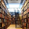 Библиотеки в Промышленной
